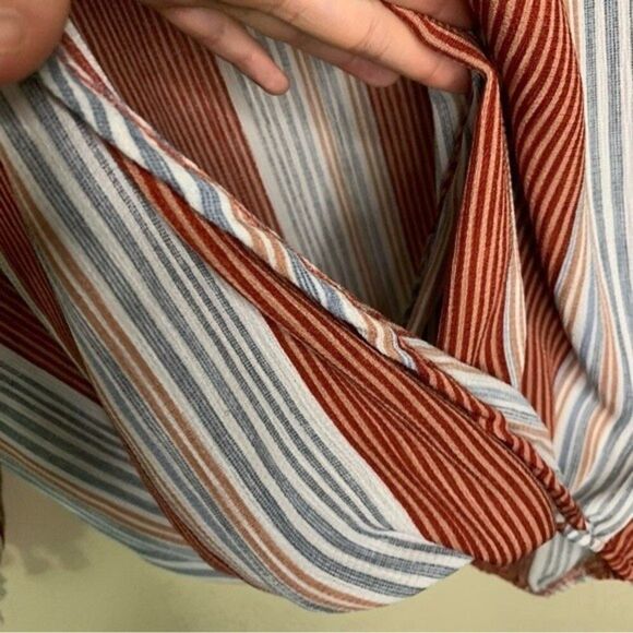 Lavender Field Striped Blouse Size Medium - Picture 2 of 5